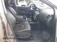 2011 Nissan Murano SL z VIN JN8AZ1MU4BW068545, wystawiony jako IAAI lot #43466424 z przebiegiem 144 731 mil mil oraz . Historia ofert i sprzedaży dostępna na DreamBid. Obrazek 5.