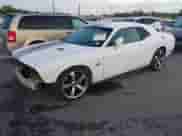 2013 Dodge Challenger SRT-8 with VIN 2C3CDYCJ4DH528280, listed as a IAAI auction lot 40224305 with 101,051 mi miles and . Bid and sale history available at DreamBid. Image 18.