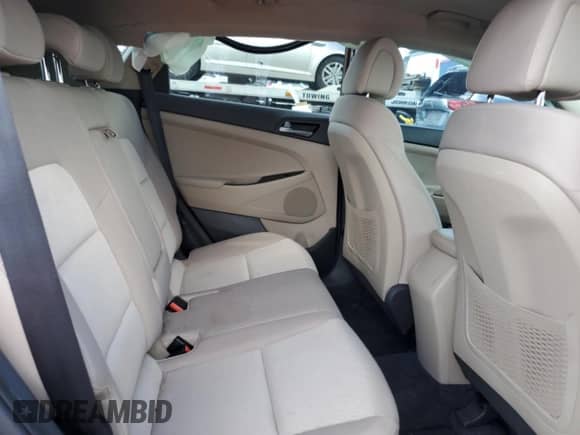 2016 Hyundai Tucson SE with VIN KM8J33A41GU209227, listed as a Copart auction lot 84704655 with 112,495 mi miles and Clean title. Bid and sale history available at DreamBid. Image 11.