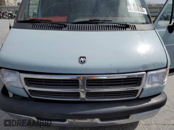 1997 Dodge Passenger with VIN 2B5WB35Z0VK567739, listed as a Copart auction lot 49659535 with 260,485 mi miles and Salvage title. Bid and sale history available at DreamBid. Image 12.
