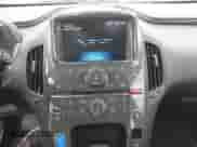 2015 Chevrolet Volt z VIN 1G1RD6E4XFU121347, wystawiony jako IAAI lot #43013332 z przebiegiem 98 340 mil mil oraz . Historia ofert i sprzedaży dostępna na DreamBid. Obrazek 14.