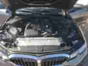 2021 BMW 3 Series 330i z VIN 3MW5R1J0XM8B53154, wystawiony jako Copart lot #81292145 z przebiegiem 41 995 mil mil oraz Szkoda całkowita • Salvage title. Historia ofert i sprzedaży dostępna na DreamBid. Obrazek 11.