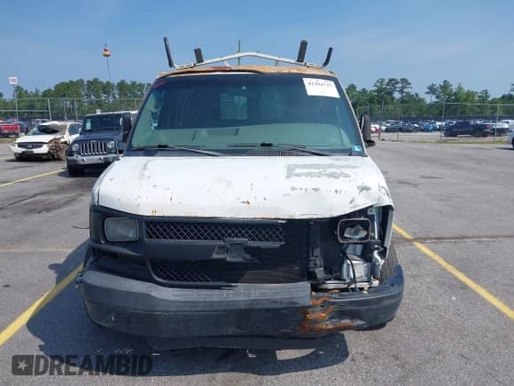 2006 Chevrolet Express Cargo с VIN 1GCGG25V561126013, выставлен на аукционе IAAI как лот 42394737 с пробегом 141 193 миль миль и . История ставок и продаж доступна на DreamBid. Изображение 12.