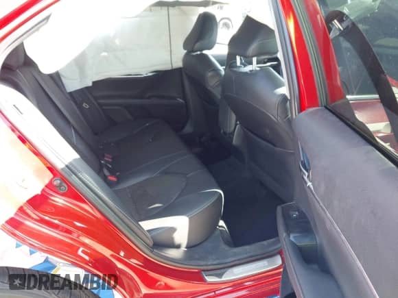 2020 Toyota Camry XSE z VIN 4T1K61AK6LU355986, wystawiony jako IAAI lot #42875261 z przebiegiem 60 130 mil mil oraz . Historia ofert i sprzedaży dostępna na DreamBid. Obrazek 8.