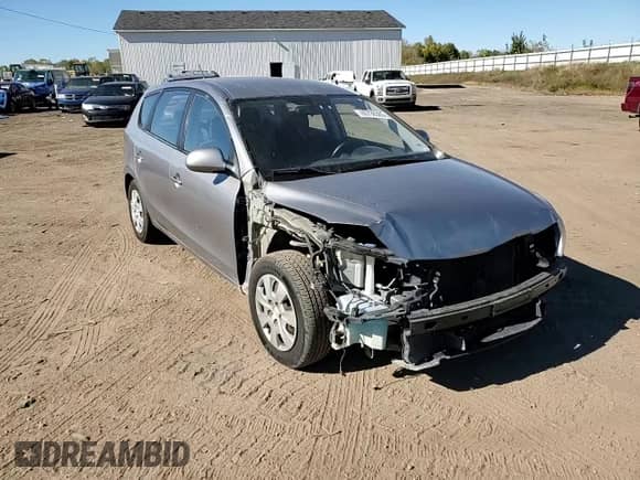 2011 Hyundai Elantra GLS z VIN KMHDB8AE7BU110829, wystawiony jako Copart lot #86798385 z przebiegiem 183 089 mil mil oraz Czysty tytuł • Clean title. Historia ofert i sprzedaży dostępna na DreamBid. Obrazek 15.