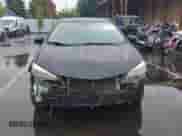 2019 Toyota Corolla XLE z VIN 2T1BURHE8KC154367, wystawiony jako IAAI lot #43333454 z przebiegiem 60 915 mil mil oraz . Historia ofert i sprzedaży dostępna na DreamBid. Obrazek 13.