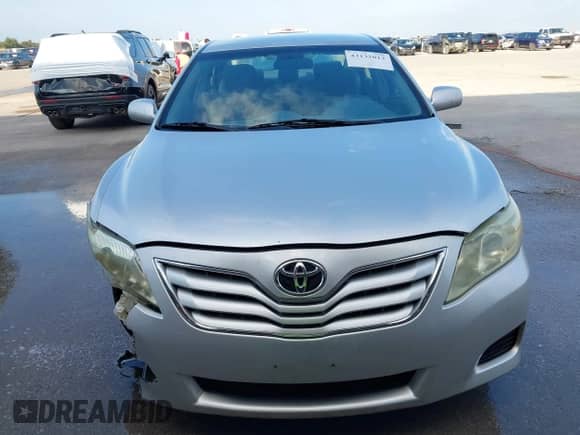 2011 Toyota Camry LE with VIN 4T1BF3EK9BU629735, listed as a IAAI auction lot 43132012 with 189,176 mi miles and . Bid and sale history available at DreamBid. Image 12.