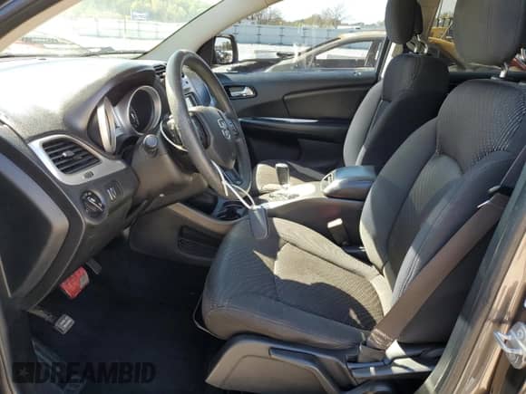 2015 Dodge Journey SXT with VIN 3C4PDDBG9FT646170, listed as a Copart auction lot 85193125 with 177,837 mi miles and Salvage title. Bid and sale history available at DreamBid. Image 7.