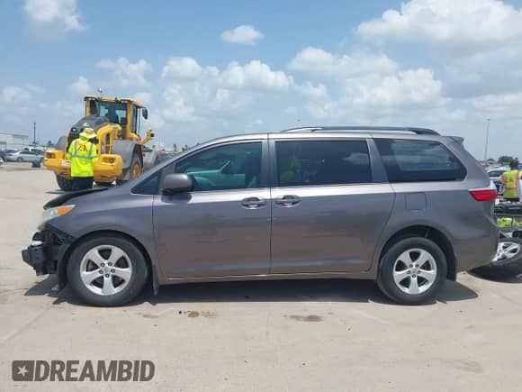 2015 Toyota Sienna LE AAS with VIN 5TDKK3DC0FS689388, listed as a IAAI auction lot 42680055 with 146,119 mi miles and . Bid and sale history available at DreamBid. Image 15.