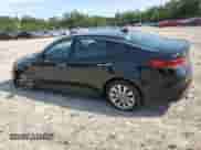 2018 Kia Optima LX z VIN 5XXGT4L39JG236620, wystawiony jako Copart lot #81509195 z przebiegiem 134 250 mil mil oraz Szkoda całkowita • Salvage title. Historia ofert i sprzedaży dostępna na DreamBid. Obrazek 2.