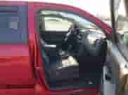 2021 Chevrolet Colorado 4WD Z71 z VIN 1GCGTDEN4M1113032, wystawiony jako IAAI lot #42410079 z przebiegiem 45 329 mil mil oraz . Historia ofert i sprzedaży dostępna na DreamBid. Obrazek 5.