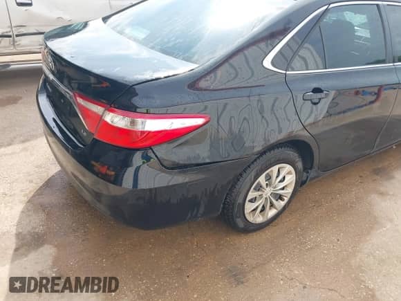 2017 Toyota Camry XSE with VIN 4T1BF1FK4HU307922, listed as a IAAI auction lot 43448567 with 194,931 mi miles and . Bid and sale history available at DreamBid. Image 6.