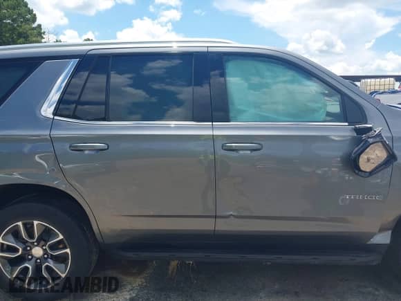 2022 Chevrolet Tahoe LT с VIN 1GNSCNKD4NR133996, выставлен на аукционе IAAI как лот 42744359 с пробегом 75 917 миль миль и . История ставок и продаж доступна на DreamBid. Изображение 13.