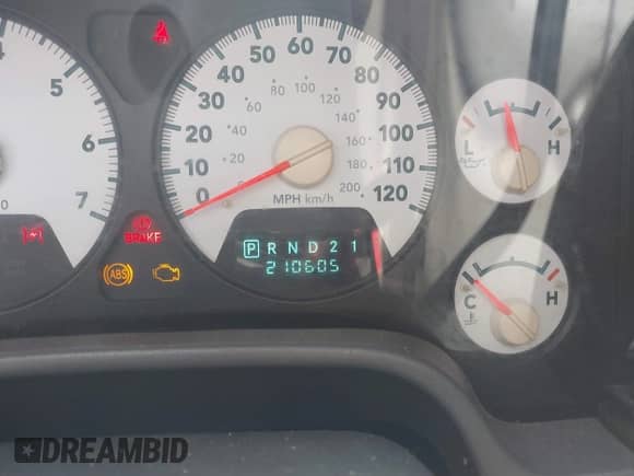 2006 Dodge 1500 Laramie with VIN 1D7HA18266S686267, listed as a IAAI auction lot 41653019 with 210,605 mi miles and . Bid and sale history available at DreamBid. Image 7.