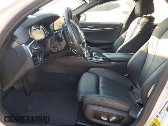 2018 BMW 5 Series 530e xDrive с VIN WBAJB1C53JB374746, выставлен на аукционе Copart как лот 82200575 с пробегом Не указан миль и Чистый • Clean title. История ставок и продаж доступна на DreamBid. Изображение 7.