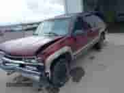 1998 Chevrolet Suburban с VIN 1GNFK16R6WJ355393, выставлен на аукционе IAAI как лот 42703001 с пробегом 208 679 миль миль и . История ставок и продаж доступна на DreamBid. Изображение 2.