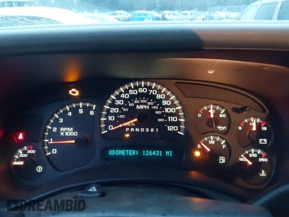 2006 GMC Sierra 1500 SLE1 z VIN 1GTEK19B76Z221061, wystawiony jako IAAI lot #41037819 z przebiegiem 126 431 mil mil oraz . Historia ofert i sprzedaży dostępna na DreamBid. Obrazek 7.