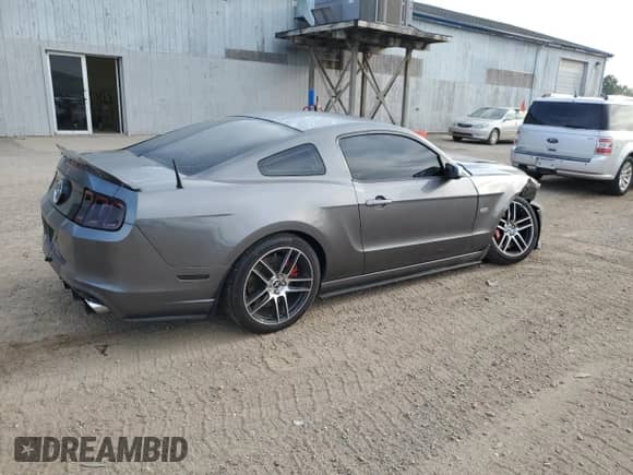 2014 Ford Mustang GT z VIN 1ZVBP8CF4E5286459, wystawiony jako Copart lot #71846495 z przebiegiem 30 372 mil mil oraz Szkoda całkowita • Salvage title. Historia ofert i sprzedaży dostępna na DreamBid. Obrazek 3.