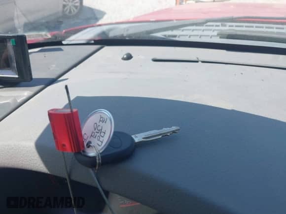 2005 Ford F-150 XL with VIN 1FTRF14565NA65236, listed as a IAAI auction lot 43212302 with 40,099 mi miles and . Bid and sale history available at DreamBid. Image 11.