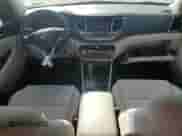 2017 Hyundai Tucson Sport с VIN KM8J33A26HU367384, выставлен на аукционе Copart как лот 69778985 с пробегом 99 437 миль миль и Списание • Salvage title. История ставок и продаж доступна на DreamBid. Изображение 8.