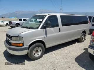 2007 Chevrolet Express Passenger с VIN 1GAHG39U871190066, выставлен на аукционе Copart как лот 57879915 с пробегом 250 921 миль миль и Чистый • Clean title. История ставок и продаж доступна на DreamBid. Изображение 1.