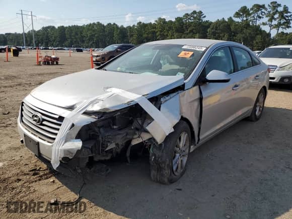 2017 Hyundai Sonata 2.4L с VIN 5NPE24AF3HH516104, выставлен на аукционе Copart как лот 72098245 с пробегом 130 321 миль миль и Списание • Salvage title. История ставок и продаж доступна на DreamBid. Изображение 1.