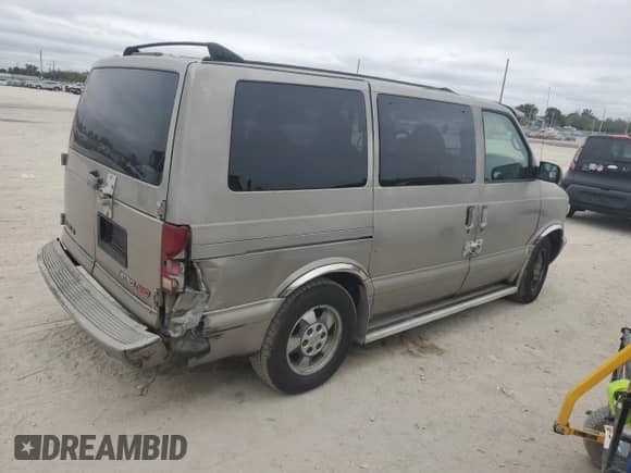2003 Chevrolet Astro с VIN 1GNEL19X73B118873, выставлен на аукционе Copart как лот 85688744 с пробегом 218 368 миль миль и Списание • Salvage title. История ставок и продаж доступна на DreamBid. Изображение 3.