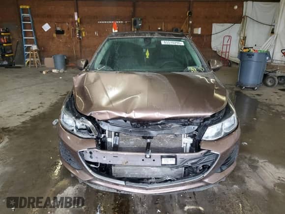 2019 Chevrolet Cruze LS с VIN 1G1BC5SMXK7118900, выставлен на аукционе Copart как лот 85510295 с пробегом 145 698 миль миль и Списание • Salvage title. История ставок и продаж доступна на DreamBid. Изображение 5.