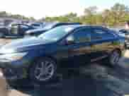 2015 Toyota Camry SE z VIN 4T1BF1FKXFU105471, wystawiony jako IAAI lot #43375351 z przebiegiem 295 099 mil mil oraz . Historia ofert i sprzedaży dostępna na DreamBid. Obrazek 14.