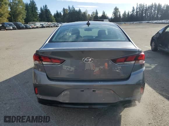2019 Hyundai Sonata Limited z VIN 5NPE34AF4KH744097, wystawiony jako Copart lot #82181315 z przebiegiem 78 514 mil mil oraz Szkoda całkowita • Salvage title. Historia ofert i sprzedaży dostępna na DreamBid. Obrazek 6.