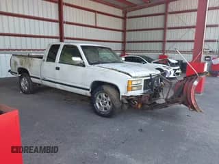 1994 GMC Sierra 1500 with VIN 2GTEK19K2R1579505, listed as a IAAI auction lot 42573076 with 245,983 mi miles and . Bid and sale history available at DreamBid. Image 1.