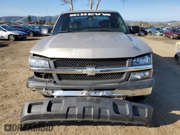 2006 Chevrolet Silverado 1500 LS with VIN 1GCEC19X86Z113816, listed as a Copart auction lot 44945075 with 153,592 mi miles and Non repairable. Bid and sale history available at DreamBid. Image 5.