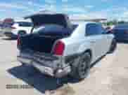 2020 Chrysler 300 S с VIN 2C3CCAGG7LH154660, выставлен на аукционе IAAI как лот 42210611 с пробегом 130 744 миль миль и . История ставок и продаж доступна на DreamBid. Изображение 4.