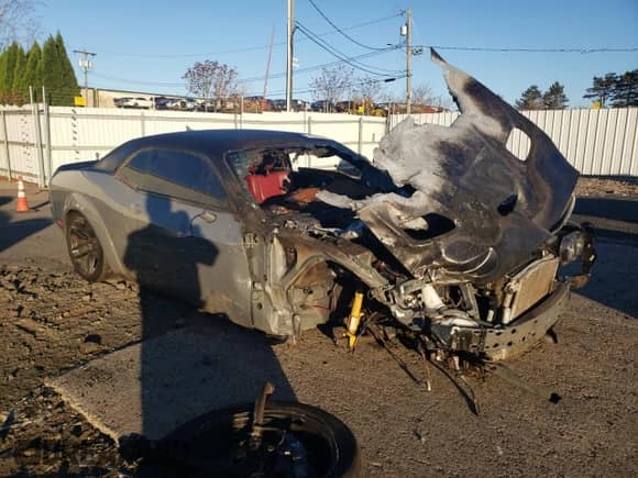 2018 Dodge Challenger SRT Hellcat Widebody with VIN 2C3CDZC9XJH224930, listed as a Copart auction lot 77856384 with Not provided miles and Non repairable. Bid and sale history available at DreamBid. Image 4.