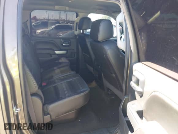 2014 Chevrolet Silverado 1500 LT with VIN 3GCUKREC0EG487593, listed as a IAAI auction lot 43311684 with 164,950 mi miles and . Bid and sale history available at DreamBid. Image 8.