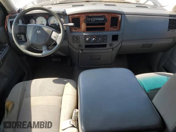 2006 Dodge 1500 SLT z VIN 1D7HU18N66S577342, wystawiony jako Copart lot #71366005 z przebiegiem 206 113 mil mil oraz Czysty tytuł • Clean title. Historia ofert i sprzedaży dostępna na DreamBid. Obrazek 8.