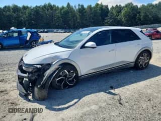 2024 Hyundai Ioniq 5 Limited с VIN KM8KR4DE9RU270745, выставлен на аукционе Copart как лот 63106595 с пробегом 19 130 миль миль и Списание • Salvage title. История ставок и продаж доступна на DreamBid. Изображение 1.