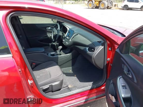 2023 Chevrolet Malibu RS с VIN 1G1ZG5ST5PF152556, выставлен на аукционе IAAI как лот 42745501 с пробегом 33 238 миль миль и . История ставок и продаж доступна на DreamBid. Изображение 5.