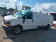 2020 Chevrolet Express Cargo with VIN 1GCWGBFP3L1148549, listed as a IAAI auction lot 43095483 with 135,450 mi miles and . Bid and sale history available at DreamBid. Image 14.