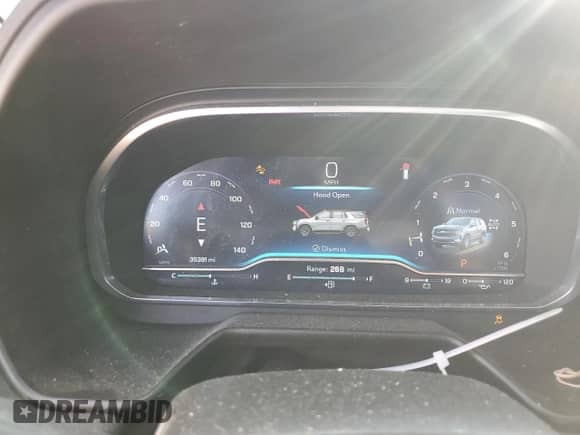 2024 Chevrolet Tahoe Z71 with VIN 1GNSKPKD5RR259644, listed as a Copart auction lot 72061565 with 35,391 mi miles and Salvage title. Bid and sale history available at DreamBid. Image 9.