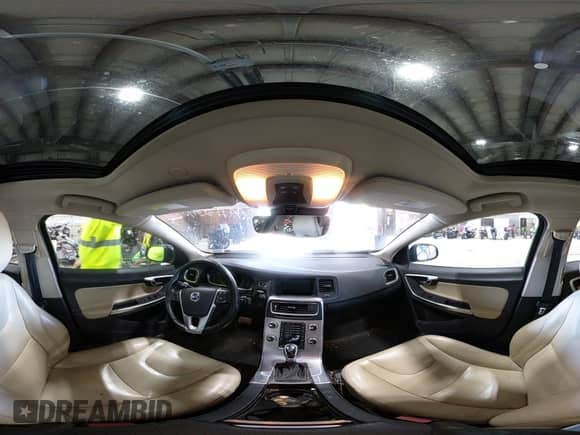 2017 Volvo S60 Dynamic с VIN YV126MFL2H2422426, выставлен на аукционе IAAI как лот 42949011 с пробегом 133 305 миль миль и . История ставок и продаж доступна на DreamBid. Изображение 19.