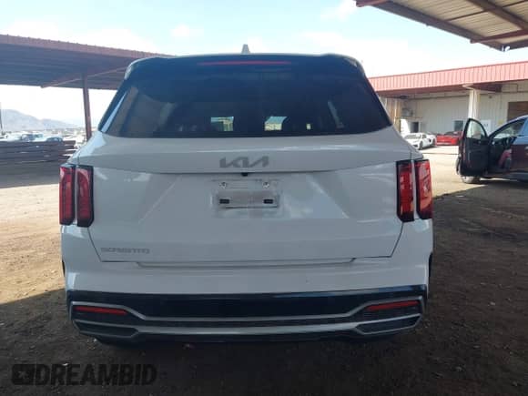 2023 Kia Sorento S with VIN 5XYRL4LC6PG197420, listed as a IAAI auction lot 43122106 with 37,121 mi miles and . Bid and sale history available at DreamBid. Image 17.