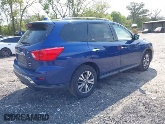 2019 Nissan Pathfinder SL with VIN 5N1DR2MM0KC577690, listed as a IAAI auction lot 42041700 with 133,392 mi miles and . Bid and sale history available at DreamBid. Image 4.