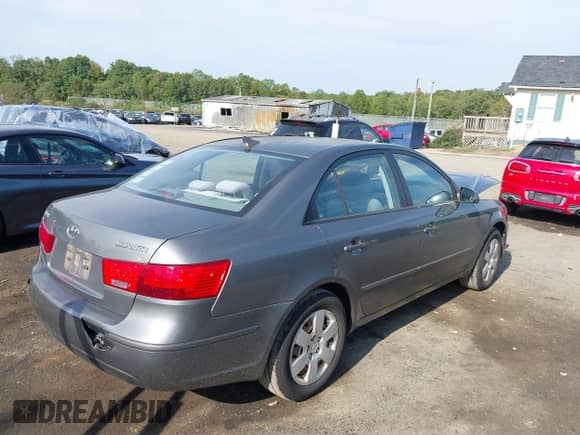 2009 Hyundai Sonata GLS с VIN 5NPET46C89H561603, выставлен на аукционе IAAI как лот 43271318 с пробегом 84 300 миль миль и . История ставок и продаж доступна на DreamBid. Изображение 4.