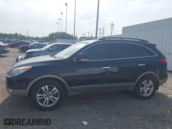 2012 Hyundai Veracruz Limited with VIN KM8NU4CC9CU197363, listed as a IAAI auction lot 42591498 with 203,285 mi miles and . Bid and sale history available at DreamBid. Image 14.