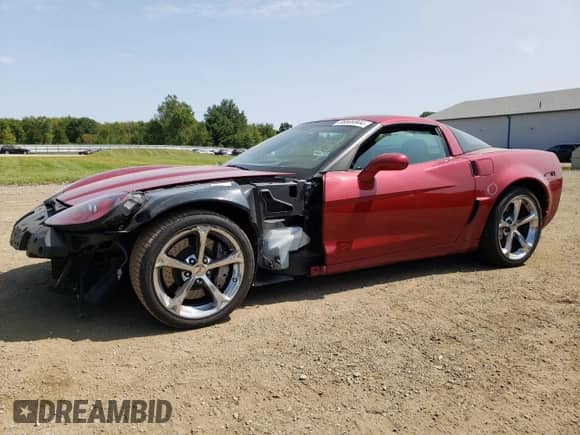 2011 Chevrolet Corvette Z16 Grand Sport 3LT с VIN 1G1YW2DW2B5110140, выставлен на аукционе Copart как лот 66806944 с пробегом 38 102 миль миль и Списание • Salvage title. История ставок и продаж доступна на DreamBid. Изображение 1.