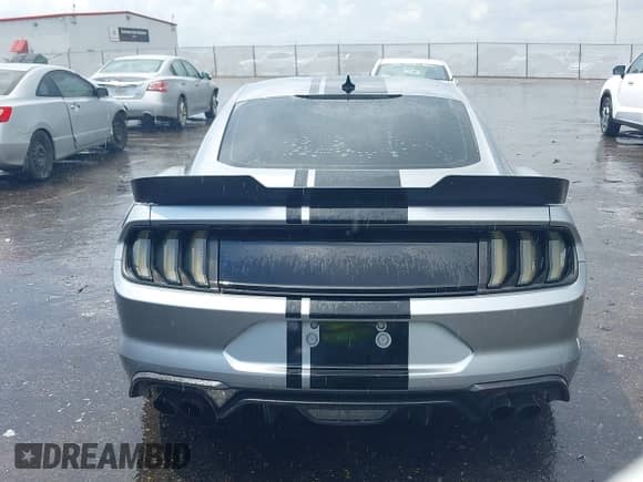 2020 Ford Mustang GT с VIN 1FA6P8CF3L5168801, выставлен на аукционе IAAI как лот 42616416 с пробегом 86 594 миль миль и . История ставок и продаж доступна на DreamBid. Изображение 17.