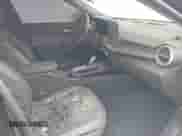 2024 Chevrolet Trax ACTIV z VIN KL77LKE23RC078423, wystawiony jako IAAI lot #41916958 z przebiegiem Nie podano mil oraz . Historia ofert i sprzedaży dostępna na DreamBid. Obrazek 5.