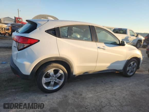 2021 Honda HR-V LX с VIN 3CZRU6H32MM716800, выставлен на аукционе Copart как лот 86243655 с пробегом 38 672 миль миль и Списание • Salvage title. История ставок и продаж доступна на DreamBid. Изображение 3.