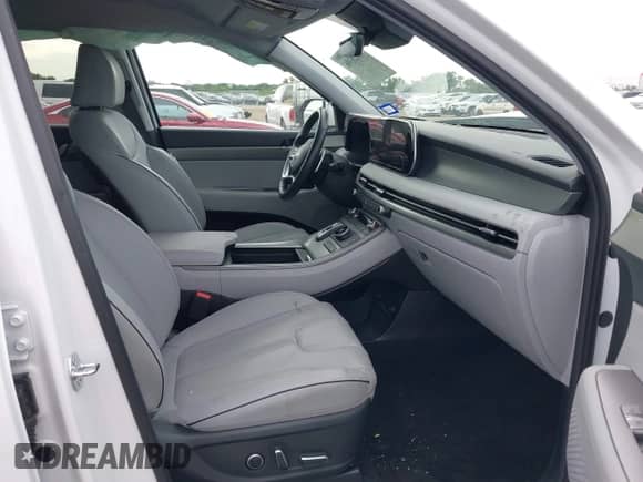 2024 Hyundai Palisade SEL с VIN KM8R24GE8RU780115, выставлен на аукционе IAAI как лот 42628396 с пробегом 26 850 миль миль и . История ставок и продаж доступна на DreamBid. Изображение 5.